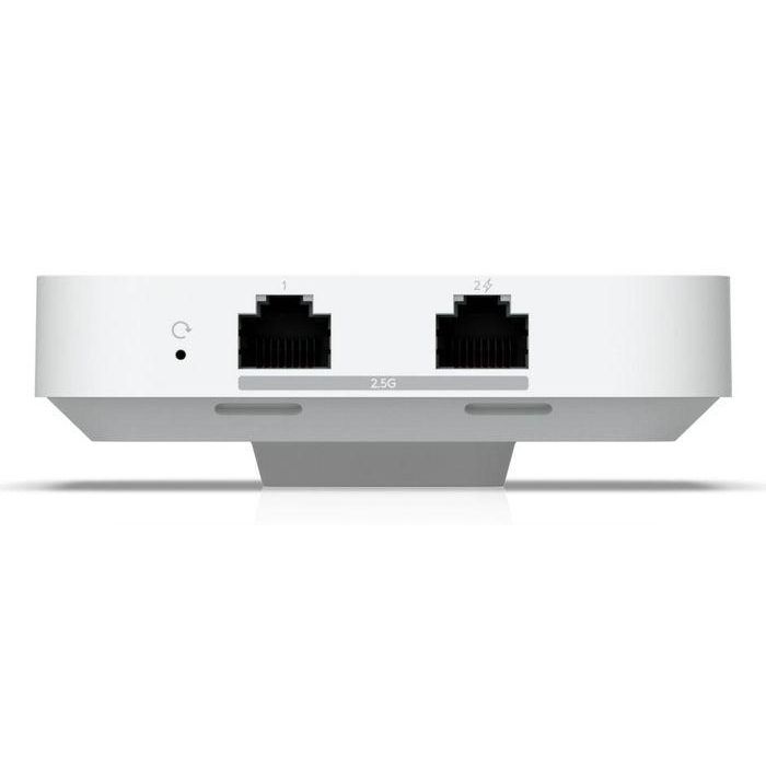 Ubiquiti Wall-mounted, WiFi 7, 115 m2 (1,250 ft2), 3x 2.5 GbE RJ45 ports, PoE, 13W, Polycarbonate, aluminum alloy, 137 x 98.7 x 30.2 mm 11 Ubiquiti Wall-mounted, WiFi 7, 115 m2 (1,250 ft2), 3x 2.5 GbE RJ45 ports, PoE, 13W, Polycarbonate, aluminum alloy, 137 x 98.7 x 30.2 mm 11