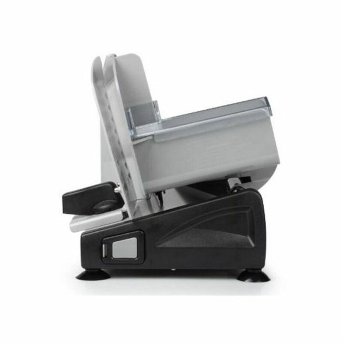 Tristar EM-2099 Cortafiambres Eléctrico 150W para Carne, Queso y Pan con Cuchilla Acero Inoxidable 19cm y Ajuste Grosor 0-15mm 2
