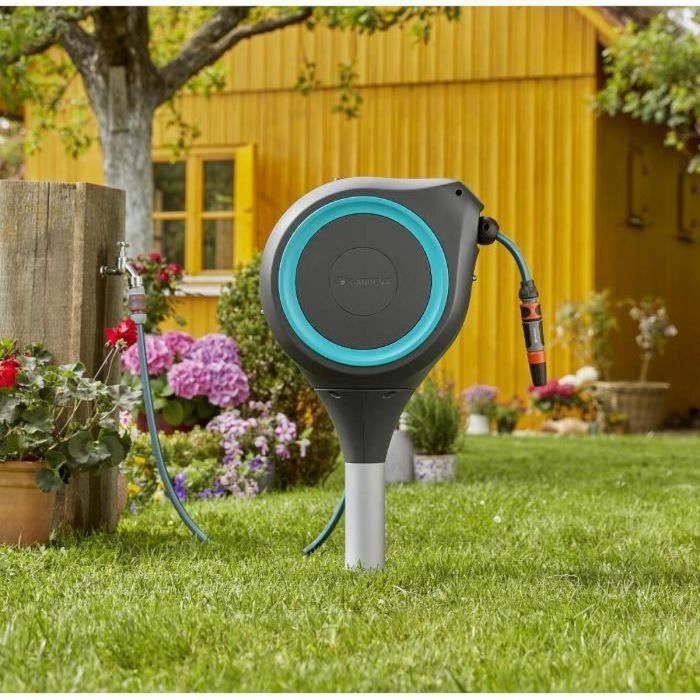 Gardena Enrollador de Manguera Automático RollUp S 15m (11mm Ø) Rebobinado Auto, Antitorsión, Antibloqueo, Kit Listo Usar - Raya Azul 3 Gardena Enrollador de Manguera Automático RollUp S 15m (11mm Ø) Rebobinado Auto, Antitorsión, Antibloqueo, Kit Listo Usar - Raya Azul 3