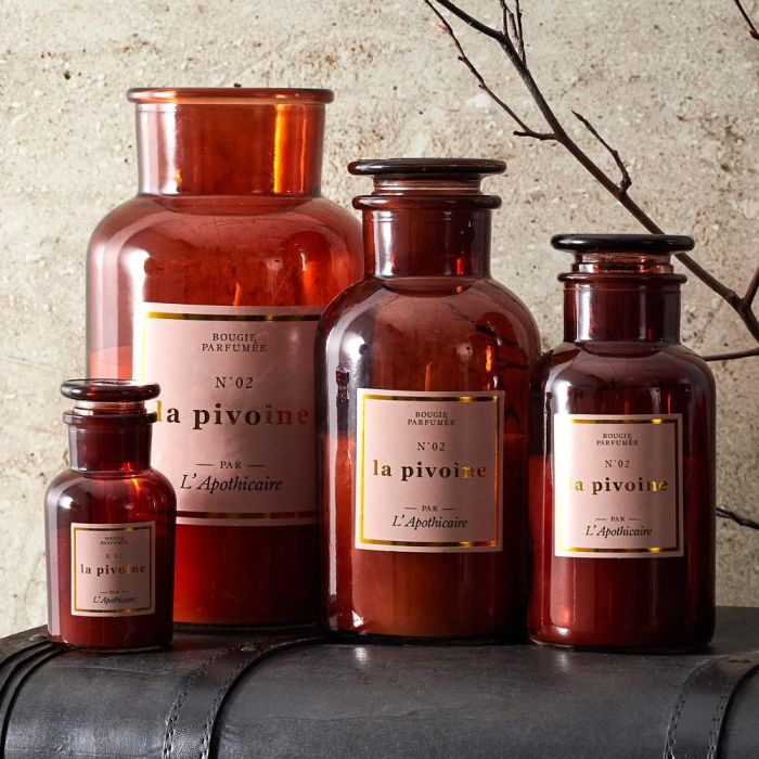 Home Deco Factory Vela Perfumada Apothicaire - Peonía, Almendra, Higo, Vidrio Tintado, 320 g, 35 h 6 Home Deco Factory Vela Perfumada Apothicaire - Peonía, Almendra, Higo, Vidrio Tintado, 320 g, 35 h 6