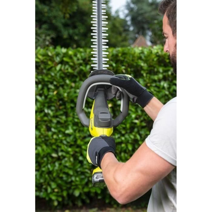 Cortasetos inalámbrico RYOBI ONE + LINEA 18V - Diseño en línea - Cuchillas de 55 cm - Espaciado de 24 mm - Se vende sin batería ni cargador 2 Cortasetos inalámbrico RYOBI ONE + LINEA 18V - Diseño en línea - Cuchillas de 55 cm - Espaciado de 24 mm - Se vende sin batería ni cargador 2