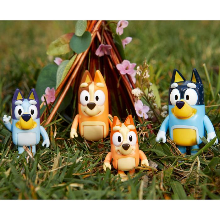 Moose Toys Set 4 Figuras de Acción Familia Bluey: Colección Bluey, Bingo, Bandit y Chilli para niños +3 años 3