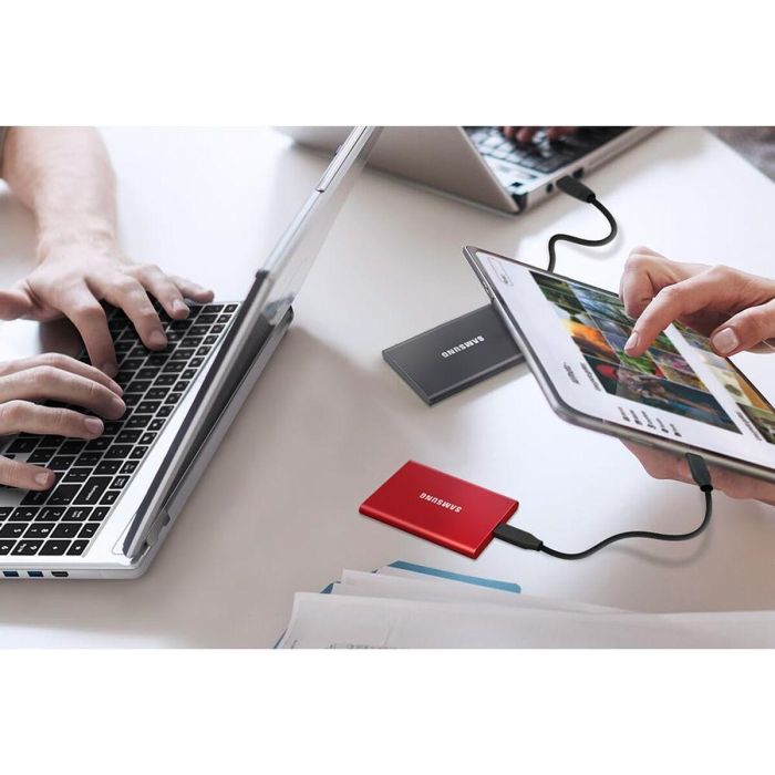 Samsung MU-PC4T0T Disco Duro Externo SSD Portátil T7 Shield 4TB USB 3.2 Gen2 Gris Titanio 10