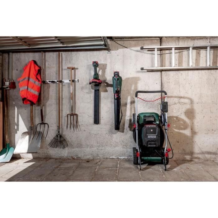 Metabo RM 36-18 LTX BL 46 Cortacésped a batería 18V, ancho de corte 46 cm, colector 55L, 7 alturas 25-80 mm 5 Metabo RM 36-18 LTX BL 46 Cortacésped a batería 18V, ancho de corte 46 cm, colector 55L, 7 alturas 25-80 mm 5