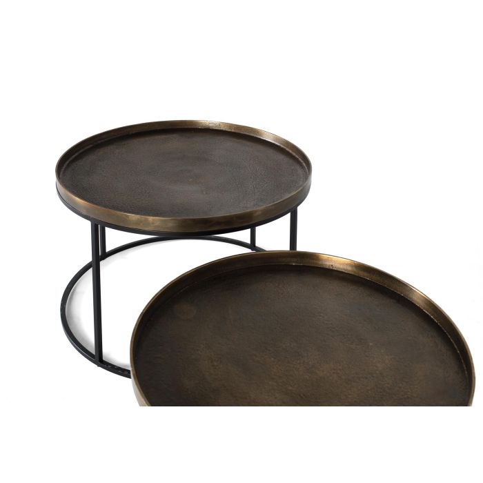 GINER Y COLOMER - Lote de 2 Mesas de Centro con Base de Hierro y Tapa de Aluminio Negro y Bronce 1 GINER Y COLOMER - Lote de 2 Mesas de Centro con Base de Hierro y Tapa de Aluminio Negro y Bronce 1