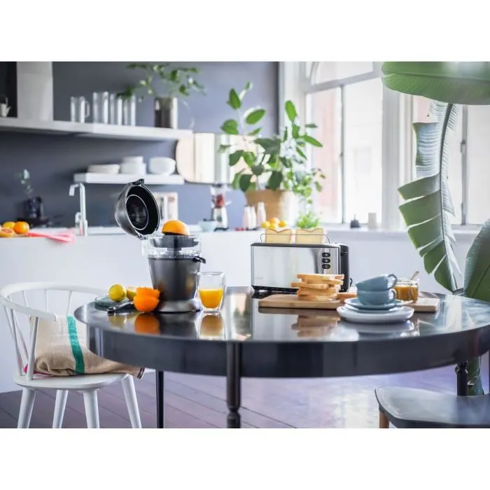 Severin AT 2509 Tostadora - Acero Inoxidable con 2 Ranuras Extra Largas para hasta 4 rebanadas, Soporte para Rollos, Descongelación y Parada Inmediata 1