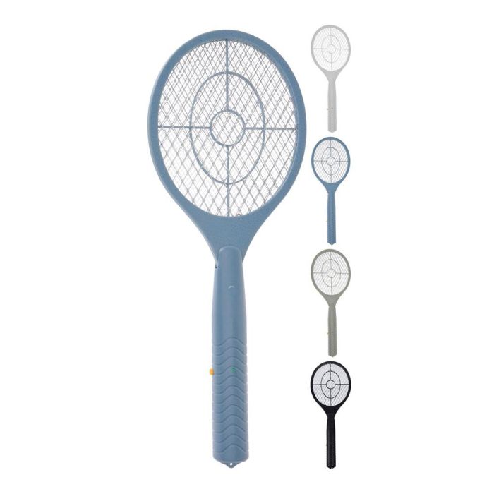Raqueta eléctrica matainsectos 46x17cm, colores surtidos, funciona con 2 pilas AA Raqueta eléctrica matainsectos 46x17cm, colores surtidos, funciona con 2 pilas AA