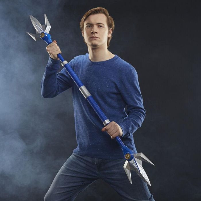 Hasbro Replica Escala 1:1 Blue Power Rangers Lightning Collection Mighty Morphin Lanza de Poder con luces y sonidos 3 Hasbro Replica Escala 1:1 Blue Power Rangers Lightning Collection Mighty Morphin Lanza de Poder con luces y sonidos 3