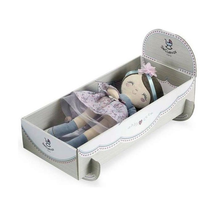 Decuevas Muñeca de Cuerpo Blando de 36cm. Incluye piezas para convertirla en Cuna Balancín. Material Fibra y Poliéster. Edad +3 Años. 3 Decuevas Muñeca de Cuerpo Blando de 36cm. Incluye piezas para convertirla en Cuna Balancín. Material Fibra y Poliéster. Edad +3 Años. 3