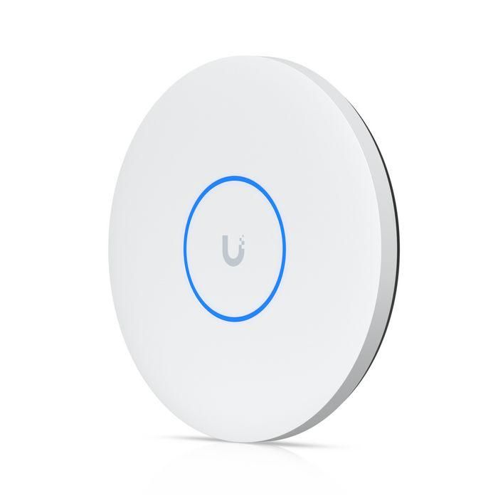 Ubiquiti WiFi 7 (802.11a/b/g/n/ac/ax/be), 6 GHz, 140 m² (1,500 ft²), 10/5/2.5/1 GbE, PoE+, 300+ clients, 206 x 32.5 mm, 750 g 5 Ubiquiti WiFi 7 (802.11a/b/g/n/ac/ax/be), 6 GHz, 140 m² (1,500 ft²), 10/5/2.5/1 GbE, PoE+, 300+ clients, 206 x 32.5 mm, 750 g 5