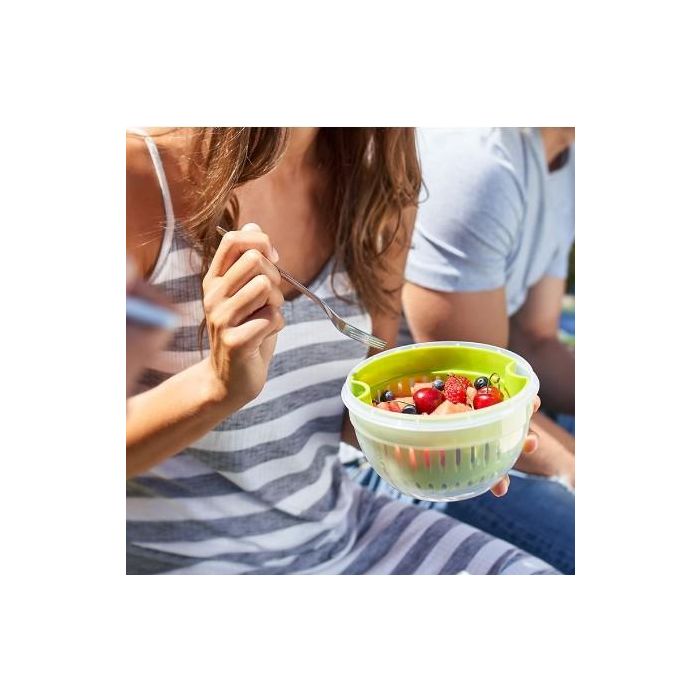 Emsa N10722 Clip & Go Fruit Bowl Fiambrera con Colador 1.1 L - Hermético para Fruta 7