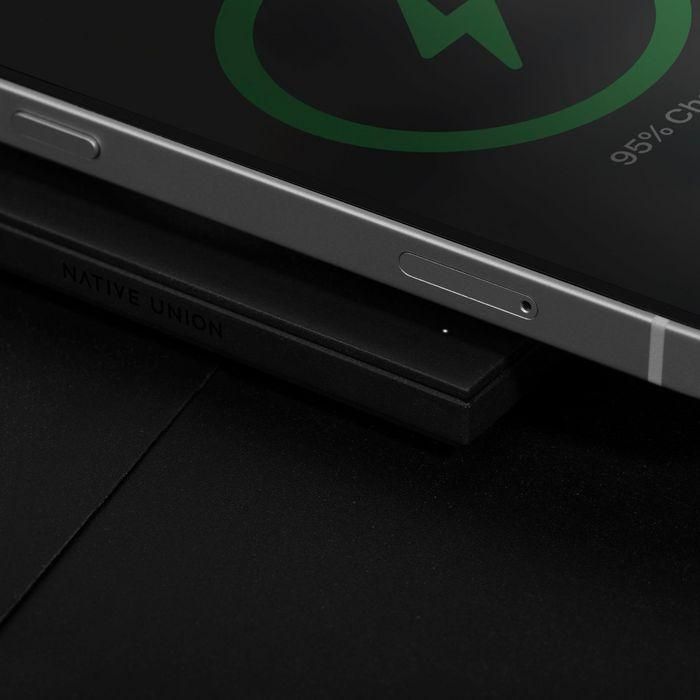 Native Union Drop Magnetic Wireless Charger Black 7 Native Union Drop Magnetic Wireless Charger Black 7
