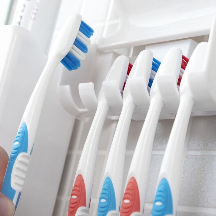 Dispensador de Pasta Dental con Soporte para Cepillos Diseeth InnovaGoods 8 Dispensador de Pasta Dental con Soporte para Cepillos Diseeth InnovaGoods 8