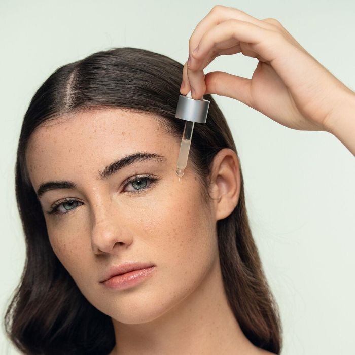 Pack Tratamiento Facial Tonificante CBD InnovaGoods 3