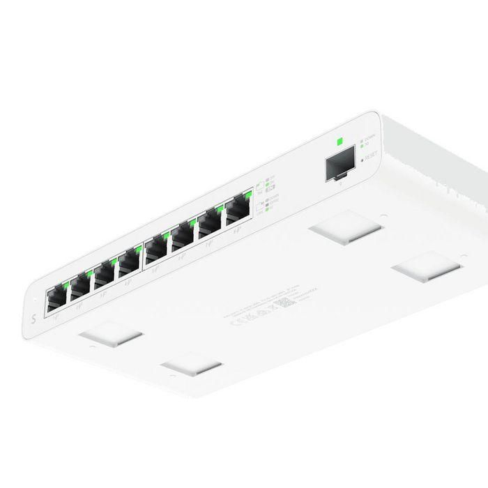 Ubiquiti UISP Switch PoE Gigabit Layer 2, 8 Puertos RJ45 GbE, 1 Puerto SFP 1G, 110W PoE, 24-28VDC, -10 a 50°C, Sin Ventilador para WISP 8