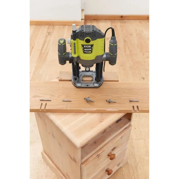 Ryobi RRT1600-K Router 1600W con 5 Cortadores, Pinzas 8/6mm, Arranque Suave, Incluye Estuche 3