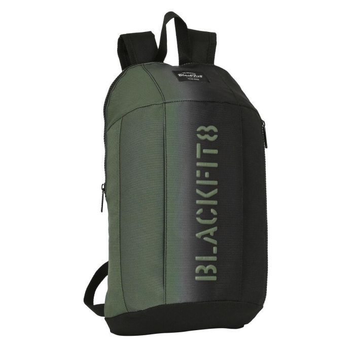 Blackfit8 Gradient Mini Mochila Vertical Reciclada Negra y Verde Militar 22x39x10cm 0 Blackfit8 Gradient Mini Mochila Vertical Reciclada Negra y Verde Militar 22x39x10cm 0
