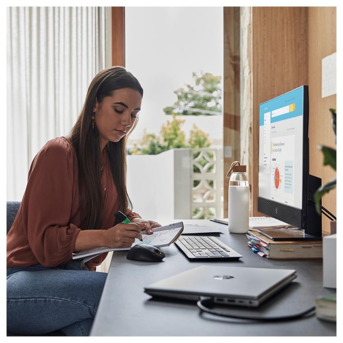 HP ProOne 440 G9 All-in-One Intel Core i5-14500T 23.8 Pulgadas 8GB RAM 256GB SSD W11P 6