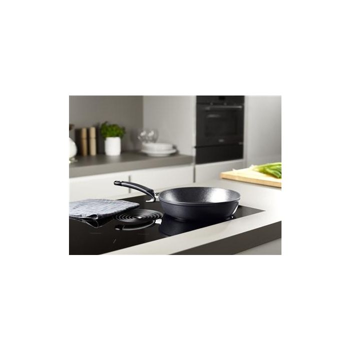 Sartén Fissler Adamant® Comfort 24cm, antiadherente, apto para inducción, libre de PFOA - 159-105-24-100/0 6 Sartén Fissler Adamant® Comfort 24cm, antiadherente, apto para inducción, libre de PFOA - 159-105-24-100/0 6
