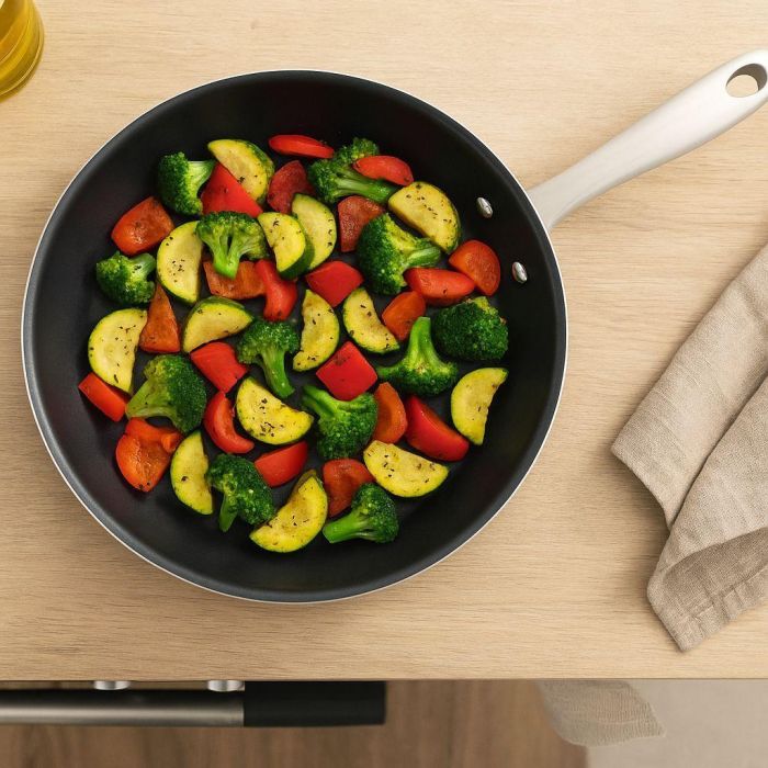 Sartén - CÓMODA Y MODERNA - CLÁSICA - Acero inoxidable - Ø30 cm - Antiadherente - Apta para todo tipo de cocinas, incluida la de inducción 2