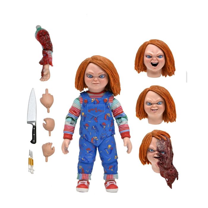 Neca Figura de Acción Ultimate Chucky Serie TV, 10 cm, Colección Scale Action, 3 Cabezas, Brazo, Cuchillo y Jeringas