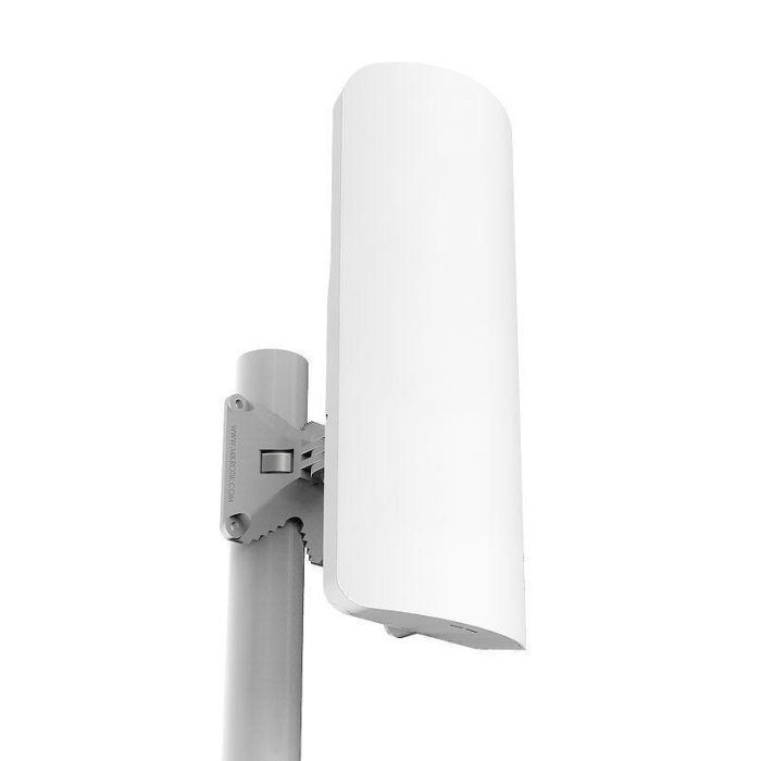 MikroTik mANTBox 2 12s, 2.4GHz 120 degree 12dBi dual polarization sector Integrated antenna with 600Mhz CPU, 64MB RAM, Gigabit Ethernet, PSU and PoE MikroTik mANTBox 2 12s, 2.4GHz 120 degree 12dBi dual polarization sector Integrated antenna with 600Mhz CPU, 64MB RAM, Gigabit Ethernet, PSU and PoE