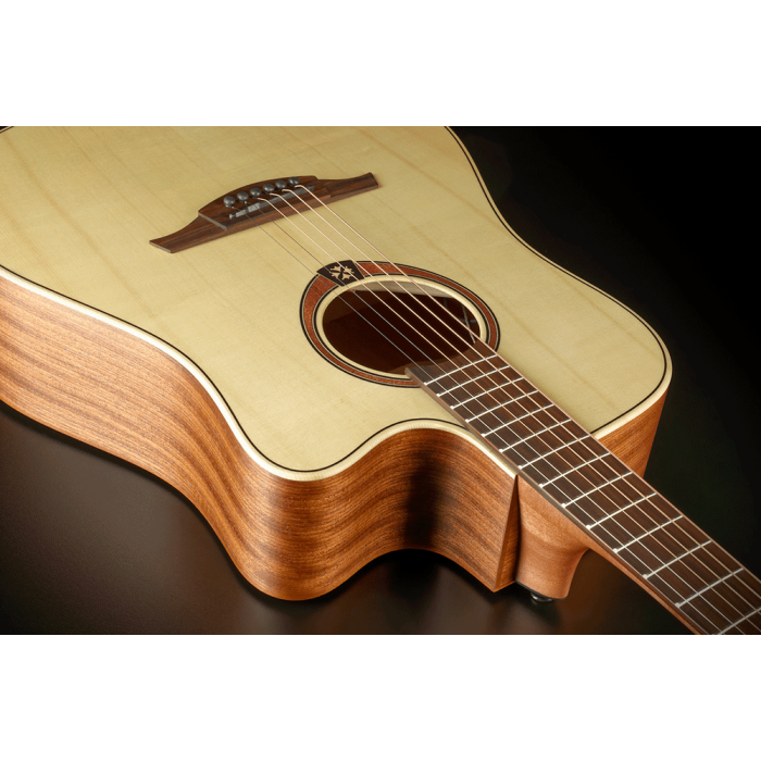 Guitarra Acústica Lâg Dreadnought Cutaway Tramontane 70 A/C - Natural 5 Guitarra Acústica Lâg Dreadnought Cutaway Tramontane 70 A/C - Natural 5