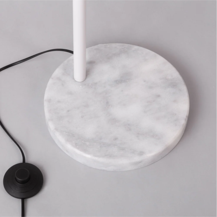 Lámpara de Suelo "Nashua" SKD-F1009 Moderna Elegante para Salón Comedor Dormitorio Lámpara de Suelo "Nashua" SKD-F1009 Moderna Elegante para Salón Comedor Dormitorio