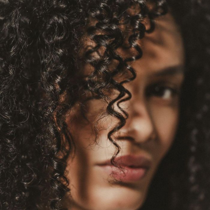 Hair Rituel By Sisley Crème Soin Des Boucles - Nutrición y Definición para Rizos 150 ml 2