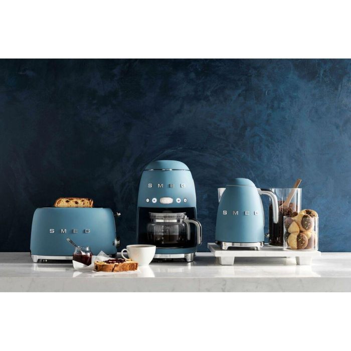Smeg Drip Coffee Maker 50´Style Storm Blue DCF02SBMEU 1 Smeg Drip Coffee Maker 50´Style Storm Blue DCF02SBMEU 1