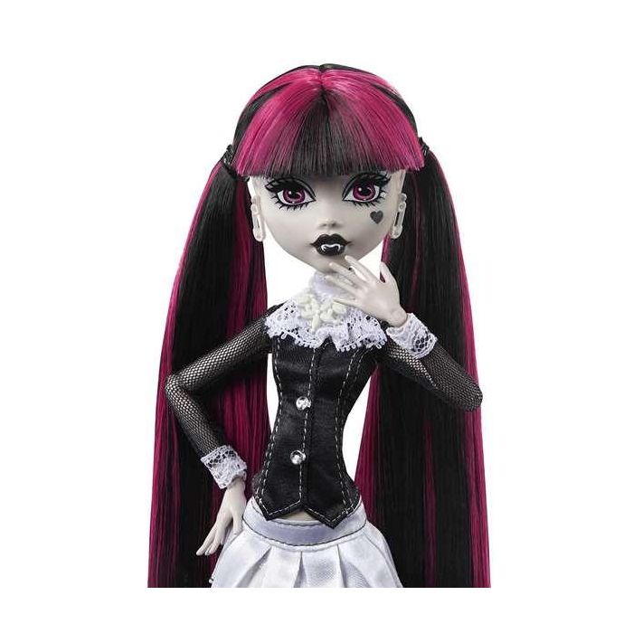 Muñeca monster high reel drama draculaura en blanco y negro. 1 Muñeca monster high reel drama draculaura en blanco y negro. 1
