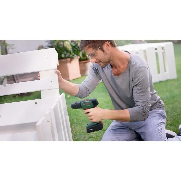 Bosch UniversalDrill 18 Taladro-atornillador a batería Caja 2 baterías 1,5Ah 2