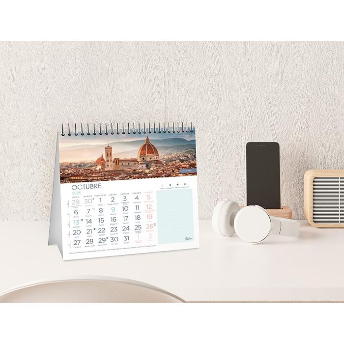 Calendario Espiral Triangular Liderpapel De Sobremesa Imagenes 2025 19x19 cm Papel 128 gr Con Pegatinas 4