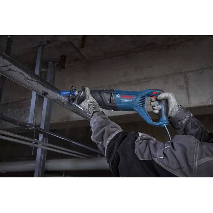 Bosch Professional Sierra de sable GSA 12-30 con 2 hojas S 2345 X, S 1127 BEF y estuche de transporte