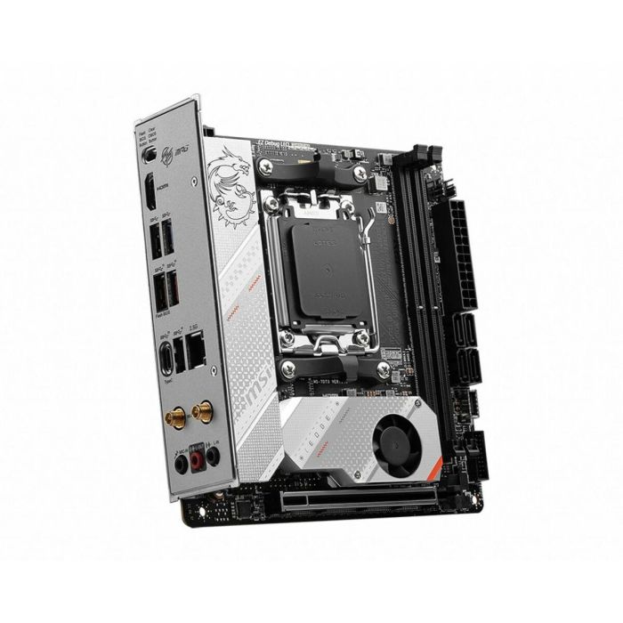 MSI Placa Base MPG B650I Edge WiFi, Socket AM5, Chipset AMD B650, DDR5, Mini-ITX 11 MSI Placa Base MPG B650I Edge WiFi, Socket AM5, Chipset AMD B650, DDR5, Mini-ITX 11