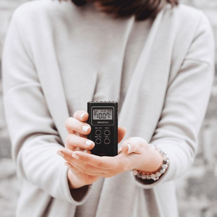 Radio Portátil Sangean DT-120 Negro 3