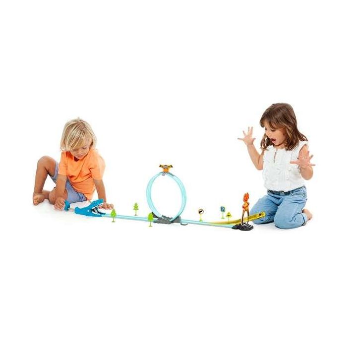 Pista molto tiburón 107 cm. incluye 17 piezas. 5 Pista molto tiburón 107 cm. incluye 17 piezas. 5