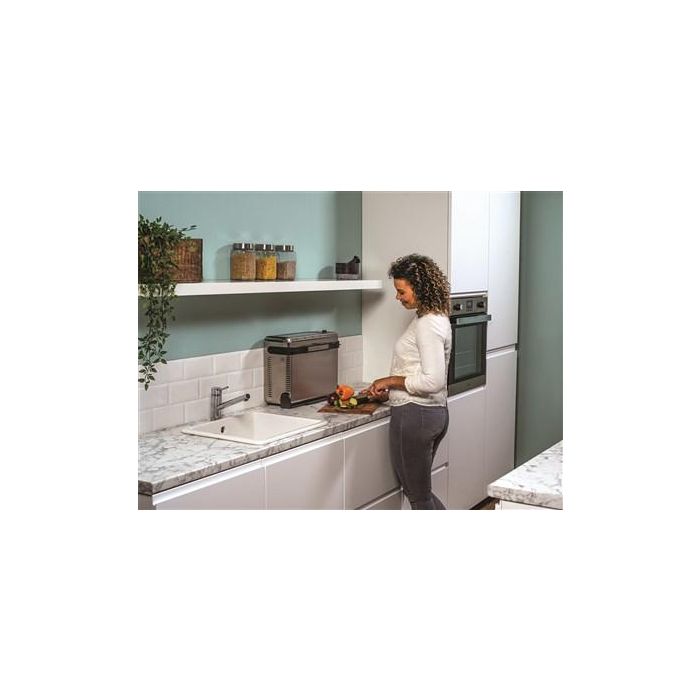 Ninja SP101EU Minihorno de Sobremesa 8 en 1 Vertical Compacto con Tecnología Digital Crisp y Aire Caliente - Ideal para Cocinas Pequeñas 6