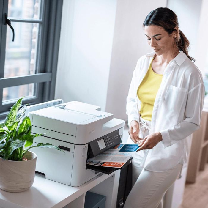 Brother Impresora Multifunción 4 en 1 Inyección Tinta A3 Color Wi-Fi MFCJ5345DWRE1 Business Smart 2