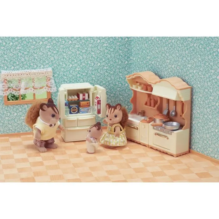 Sylvanian Families 5341 Cocina Amueblada, Conjunto con Todo lo Necesario para Amueblar una Cocina 3