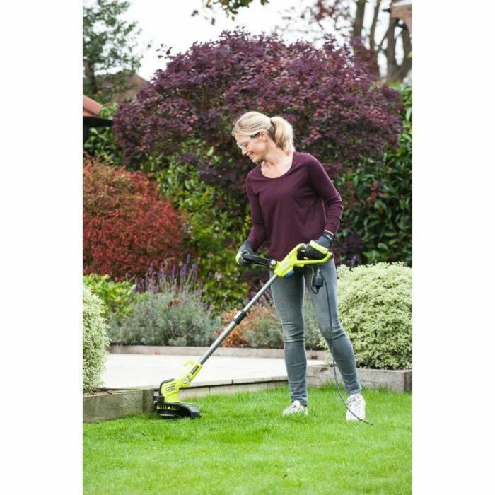 Ryobi RLT6130 Recortadora de Hilo / Bordeadora 600W, Ø corte 30cm, alambre 2x1.65mm, Asa Ergonómica, Cabezal Inclinable, Rueda Guía 3 Ryobi RLT6130 Recortadora de Hilo / Bordeadora 600W, Ø corte 30cm, alambre 2x1.65mm, Asa Ergonómica, Cabezal Inclinable, Rueda Guía 3