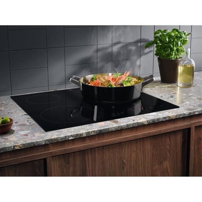 Placa de inducción - ELECTROLUX - 3 fuegos - 60 cm - CIT60331CK - Negro 3 Placa de inducción - ELECTROLUX - 3 fuegos - 60 cm - CIT60331CK - Negro 3