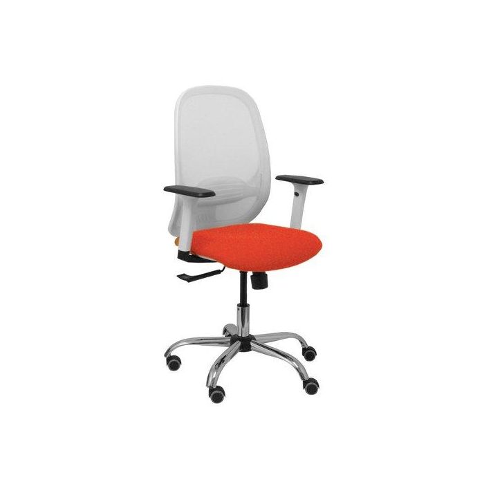 Silla Piqueras Y Crespo Cilanco Blanca Uso Intensivo Brazos Regulables Mecanismo Sincro Con Regulador De Tension Refuerzo Lumbar Regulable Base Cromada Ruedas Parquet Respaldo De Malla Blanca Y Asiento Tapizado Bali Naranja Oscuro