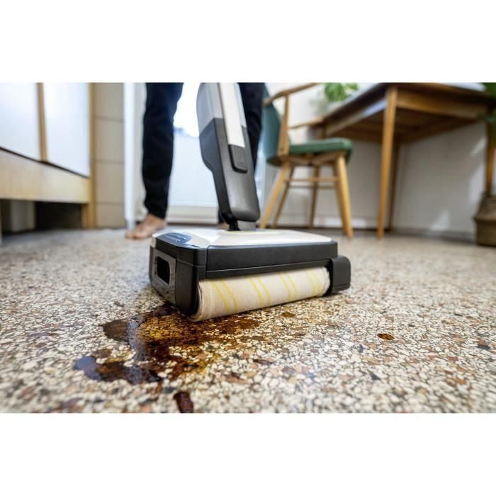 KARCHER FC 2-4 - Limpiasuelos - Recoge la suciedad seca y húmeda de una sola pasada - Posición de aparcamiento 2 KARCHER FC 2-4 - Limpiasuelos - Recoge la suciedad seca y húmeda de una sola pasada - Posición de aparcamiento 2