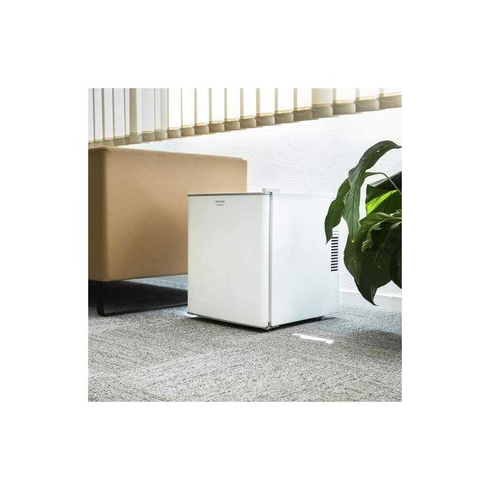 Frigorífico Minibar Cecotec GrandCooler 10000 Silent/ 46L/ Blanco 3 Frigorífico Minibar Cecotec GrandCooler 10000 Silent/ 46L/ Blanco 3
