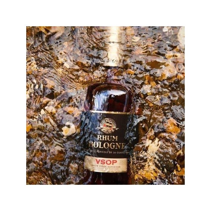 Bolonia - Old VSOP - Ron - 42.0% Vol. - 70 cl 1