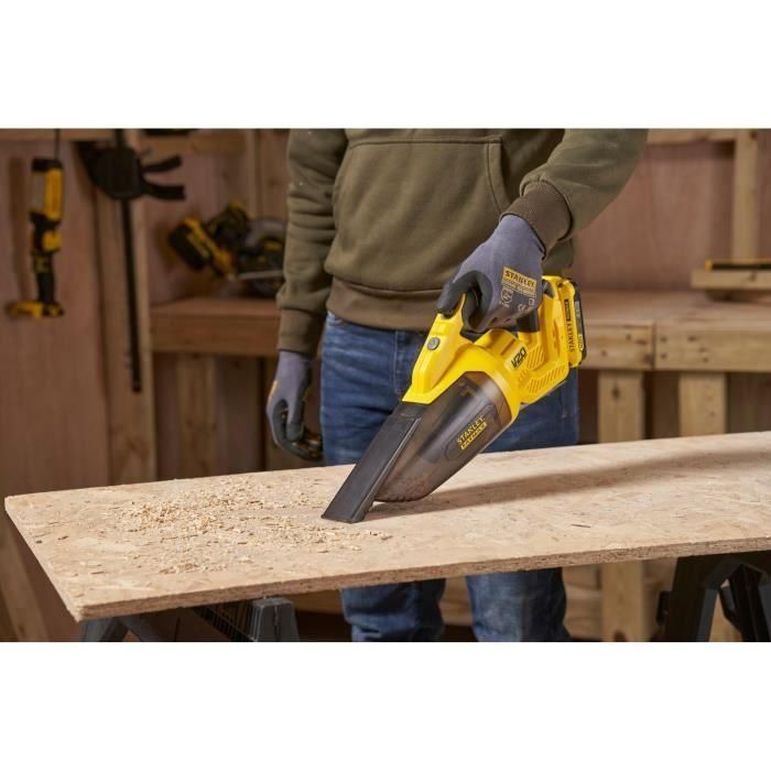 Stanley Fatmax SFMCVH001B-XJ Aspiradora de Mano Inalámbrica 18V, Potente 45W de Aire, 1300 L/min, Depósito 500 ml, Gama V20 1