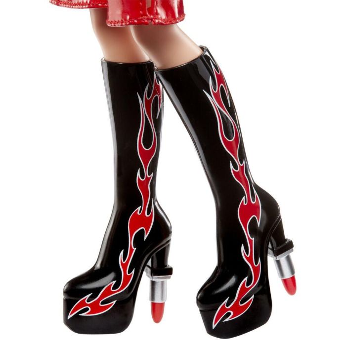 MGA Muñeca Jade Scorchin Bratz MGA Muñeca Jade Scorchin Bratz