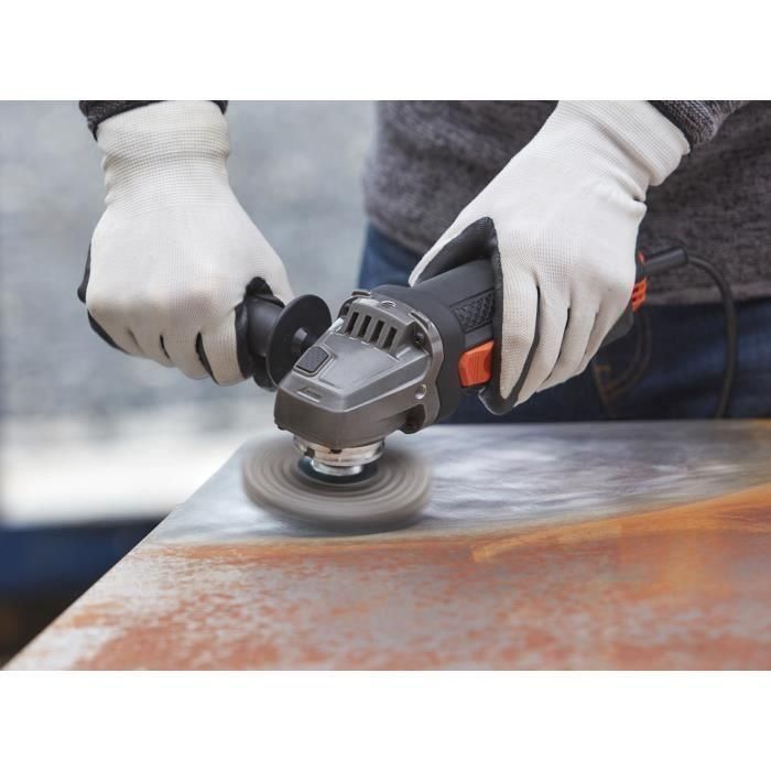 Black + Decker BEG220K-QS Amoladora 900W 125mm 12000 rpm. Potente herramienta para cortar, lijar y pulir con mango ajustable 3 posiciones. 3 Black + Decker BEG220K-QS Amoladora 900W 125mm 12000 rpm. Potente herramienta para cortar, lijar y pulir con mango ajustable 3 posiciones. 3