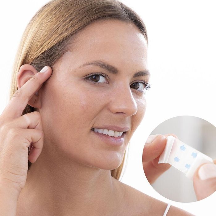 Parches de Lifting Facial Adhesivos Invisibles Liftrik InnovaGoods 40 unidades 4 Parches de Lifting Facial Adhesivos Invisibles Liftrik InnovaGoods 40 unidades 4